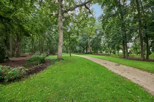 34435 N Old Walnut Cir, Gurnee, IL 60031 - Photo 31