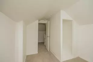 1107 E Joliet St, Crown Point, IN 46307 - Photo 17