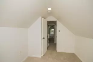 1107 E Joliet St, Crown Point, IN 46307 - Photo 13