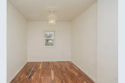 1107 E Joliet Street, Crown Point, IN 46307 - Photo 9