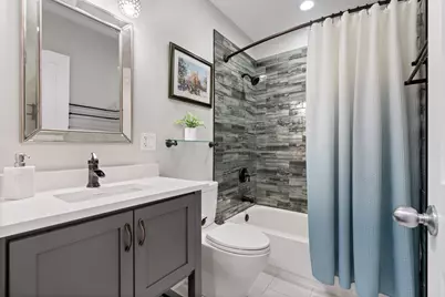 1461 W Grand Avenue #1, Chicago, IL 60642 - Photo 19