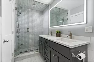 1461 W Grand Ave, Chicago, IL 60642 - Photo 15