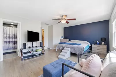 8625 Niles Center Road, Skokie, IL 60077 - Photo 11