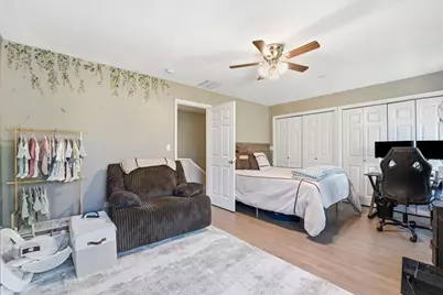 8625 Niles Center Road, Skokie, IL 60077 - Photo 9