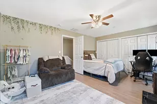 8625 Niles Center Rd, Skokie, IL 60077 - Photo 9