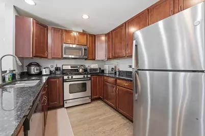 8625 Niles Center Road, Skokie, IL 60077 - Photo 7