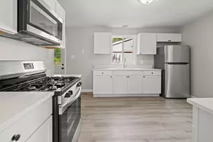 37187 N Piper Ln, Lake Villa, IL 60046 - Photo 9