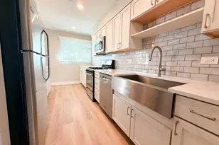 26W416 MacArthur Ave, Carol Stream, IL 60188 - Photo 5