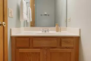 2519 Crestview Dr, Aurora, IL 60502 - Photo 13