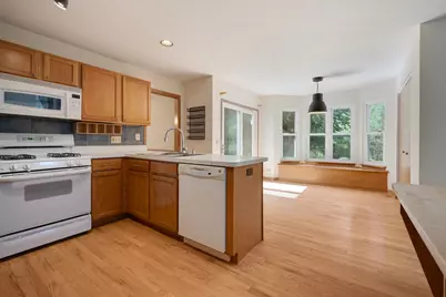 2519 Crestview Drive, Aurora, IL 60502 - Photo 9