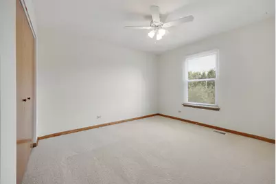 2519 Crestview Drive, Aurora, IL 60502 - Photo 23