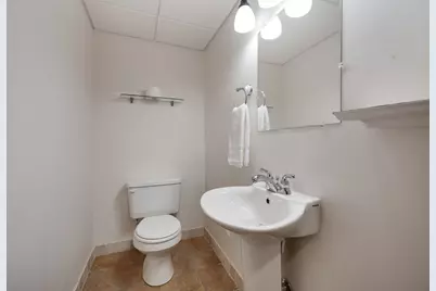 2519 Crestview Drive, Aurora, IL 60502 - Photo 29