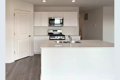2284 Redwood Trail, Wonder Lake, IL 60097 - Photo 3