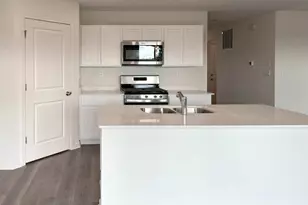 2284 Redwood Trl, Wonder Lake, IL 60097 - Photo 3