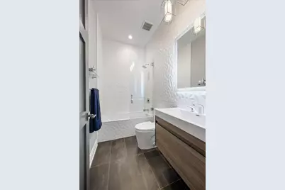 729 W Diversey Parkway #2, Chicago, IL 60614 - Photo 21