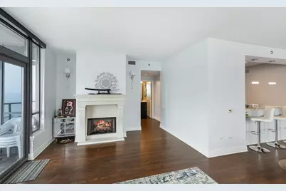 600 N Lake Shore Drive #1411, Chicago, IL 60611 - Photo 9