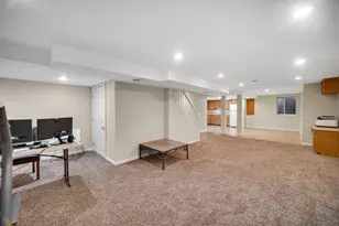 6 Yorkshire Ct, Algonquin, IL 60102 - Photo 23