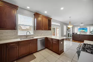 6 Yorkshire Ct, Algonquin, IL 60102 - Photo 7