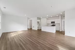 2282 Redwood Trl, Wonder Lake, IL 60097 - Photo 5