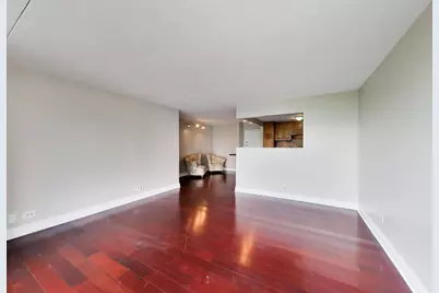2015 S Finley Road #512, Lombard, IL 60148 - Photo 11