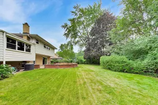 803 E Valley Ln, Arlington Heights, IL 60004 - Photo 45