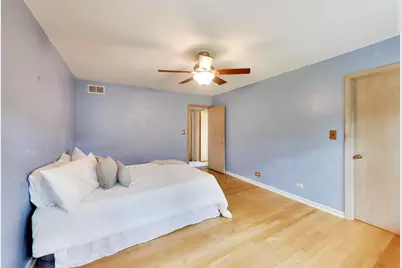 803 E Valley Lane, Arlington Heights, IL 60004 - Photo 23