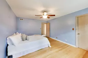 803 E Valley Ln, Arlington Heights, IL 60004 - Photo 23