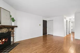 1160 Northbury Ln, Wheeling, IL 60090 - Photo 5