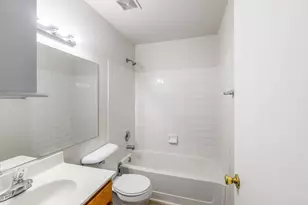 3109 Lynette Ln, Island Lake, IL 60042 - Photo 13