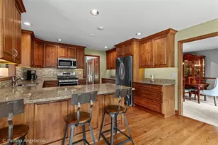 3 Patriot Ct, Cary, IL 60013 - Photo 9