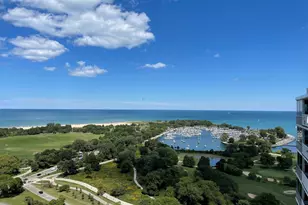 4250 N Marine Dr, Chicago, IL 60613 - Photo 11