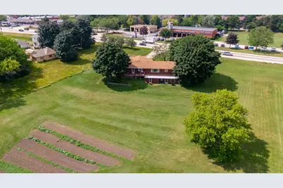 18745 W Il  120 Route, Grayslake, IL 60030 - Photo 11