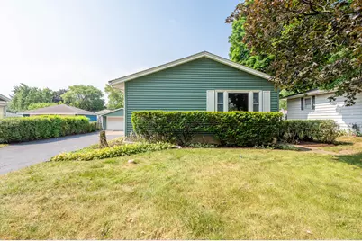 2203 Kirchoff Road, Rolling Meadows, IL 60008 - Photo 1