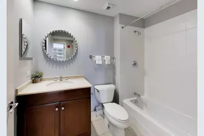 530 N Lake Shore Drive #1104, Chicago, IL 60611 - Photo 29