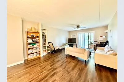 264 E Bailey Road #H, Naperville, IL 60565 - Photo 3