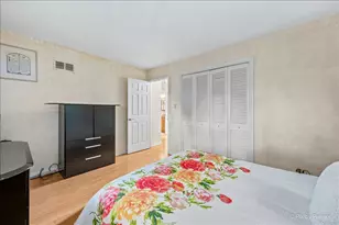 2530 Old Glenview Rd, Wilmette, IL 60091 - Photo 17