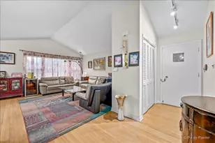 2530 Old Glenview Rd, Wilmette, IL 60091 - Photo 7