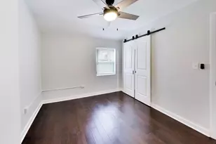 2504 E 96th St, Chicago, IL 60617 - Photo 17