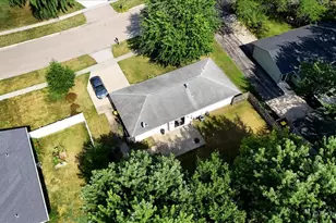 8326 Mildred Rd, Machesney Park, IL 61115 - Photo 21