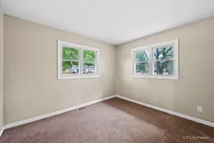8326 Mildred Rd, Machesney Park, IL 61115 - Photo 9