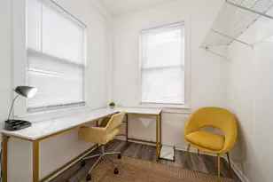 2818 N Ashland Ave, Chicago, IL 60657 - Photo 9