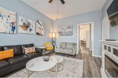 2818 N Ashland Avenue #1, Chicago, IL 60657 - Photo 3
