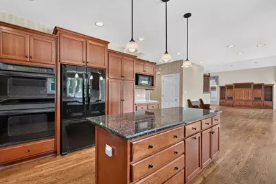 10897 Pioneer Trail, Frankfort, IL 60423 - Photo 15