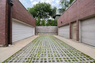 421 S Ridgeland Ave, Oak Park, IL 60302 - Photo 27