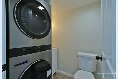 521 Meadow Green Lane #521, Round Lake Beach, IL 60073 - Photo 9