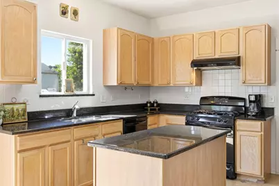 2905 Plumrose Lane, McHenry, IL 60050 - Photo 9