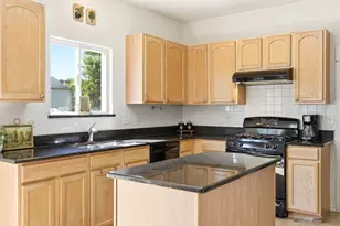 2905 Plumrose Ln, McHenry, IL 60050 - Photo 9