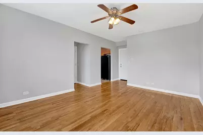 414 W Walnut Street #310, Maywood, IL 60153 - Photo 5