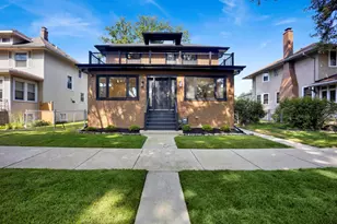 837 S Humphrey Ave, Oak Park, IL 60304 - Photo 1