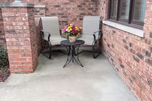 13332 Medina Dr, Orland Park, IL 60462 - Photo 3